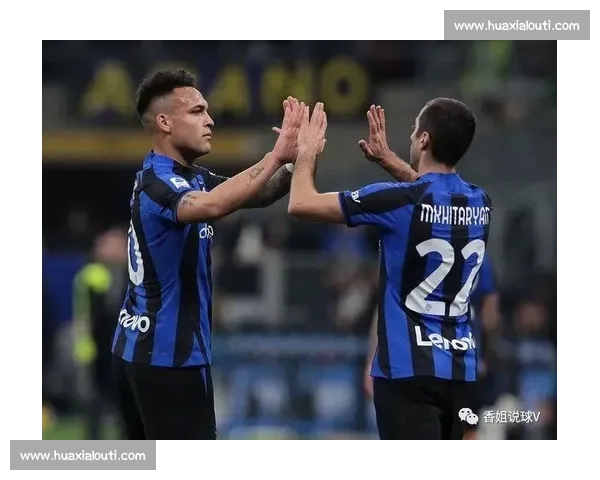 莱比锡红牛三球痛击曼联比分定格欧冠夜掀波澜引发舆论震动足坛风云