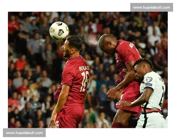 西班牙与匈牙利激战正酣 两队争夺欧国联重要胜利直播分析